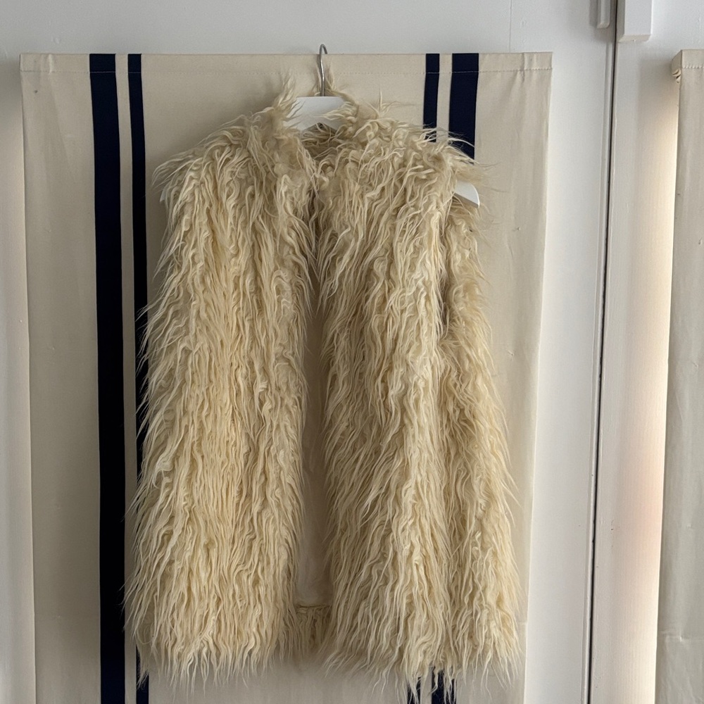 Joie Andrina Faux Fur Vest Cream